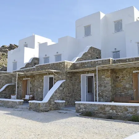 Minimal * Mykonos Town